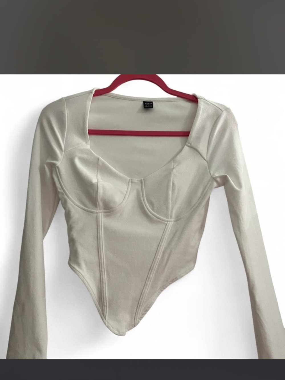 Bulk Sale 6 Tops Sizes S-M - Picture 4 of 6